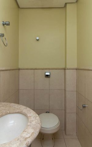 Casa de condomínio à venda com 196m², 2 quartos e 2 vagas Casa de condomínio à venda com 196m², 2 quartos e 2 vagasLavabo