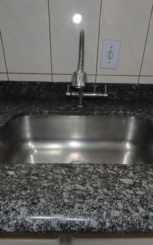 Apartamento à venda com 52m², 2 quartos e 1 vagaCozinha - Pia