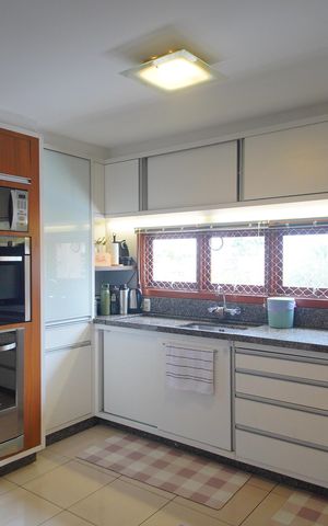 Apartamento à venda com 129m², 3 quartos e 1 vagaCozinha
