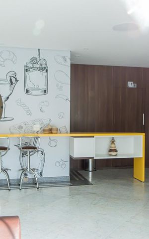 Apartamento para alugar com 1000m², 4 quartos e 4 vagas Apartamento para alugar com 1000m², 4 quartos e 4 vagasÁrea comum - Salão de festas