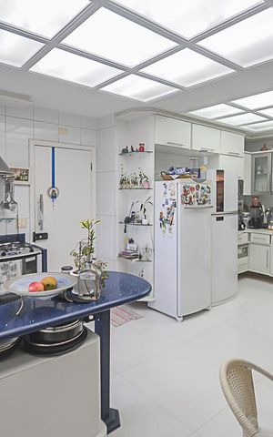 Apartamento para alugar com 1000m², 4 quartos e 4 vagas Apartamento para alugar com 1000m², 4 quartos e 4 vagasCozinha