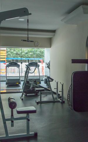Apartamento para alugar com 1000m², 4 quartos e 4 vagas Apartamento para alugar com 1000m², 4 quartos e 4 vagasÁrea comum - Academia