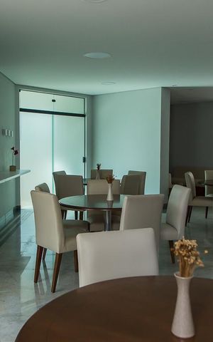 Apartamento para alugar com 1000m², 4 quartos e 4 vagas Apartamento para alugar com 1000m², 4 quartos e 4 vagasÁrea comum - Salão de festas