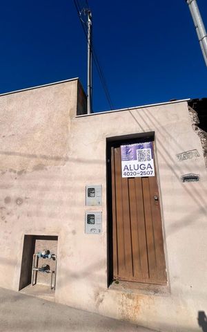 Casa para alugar com 48m², 2 quartos e sem vaga Casa para alugar com 48m², 2 quartos e sem vagaPlaca