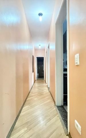 Apartamento à venda com 52m², 2 quartos e 1 vaga Apartamento à venda com 52m², 2 quartos e 1 vagaCorredor