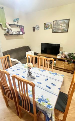 Apartamento à venda com 52m², 2 quartos e 1 vaga Apartamento à venda com 52m², 2 quartos e 1 vagaSala