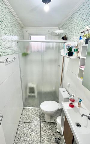 Apartamento à venda com 52m², 2 quartos e 1 vaga Apartamento à venda com 52m², 2 quartos e 1 vagaBanheiro