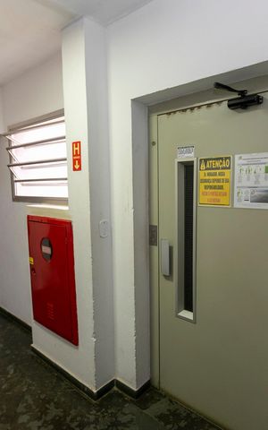 Apartamento à venda com 70m², 2 quartos e 1 vaga Apartamento à venda com 70m², 2 quartos e 1 vagaHALL DO ELEVADOR