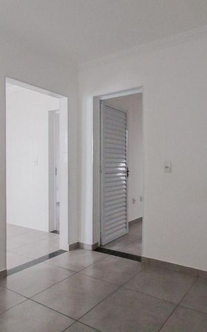 Casa para alugar com 60m², 2 quartos e 1 vaga Casa para alugar com 60m², 2 quartos e 1 vagaSala