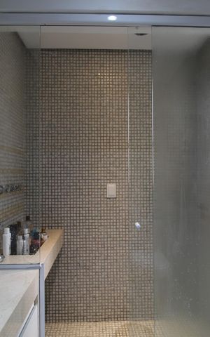 Apartamento à venda com 95m², 3 quartos e 2 vagasBanheiro da Suíte 3