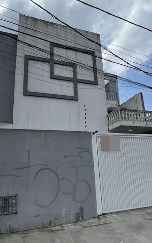 Apartamento à venda com 40m², 2 quartos e 1 vagaFachada + Placa