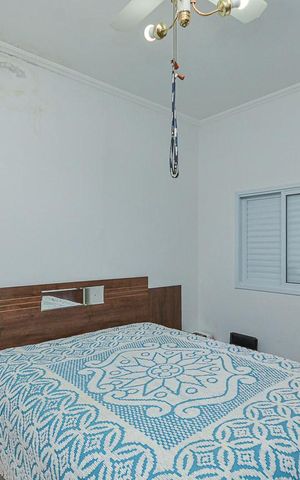 Casa para alugar com 140m², 3 quartos e 3 vagas Casa para alugar com 140m², 3 quartos e 3 vagasQuarto