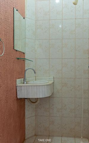 Casa à venda com 300m², 3 quartos e 6 vagas