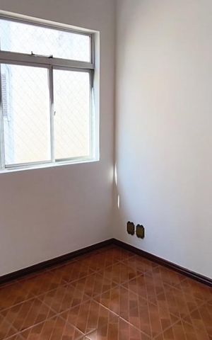 Apartamento à venda com 170m², 5 quartos e 2 vagasQuarto