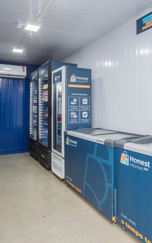 Casa à venda com 61m², 2 quartos e 2 vagasMercado 24h