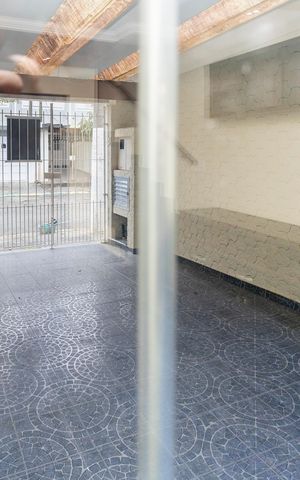 Casa à venda com 61m², 2 quartos e 2 vagasVista da Sala