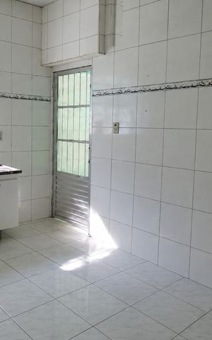 Casa à venda com 200m², 3 quartos e 2 vagas Casa à venda com 200m², 3 quartos e 2 vagasCozinha