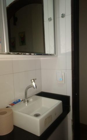 Casa à venda com 150m², 3 quartos e 2 vagas Casa à venda com 150m², 3 quartos e 2 vagasBanheiro