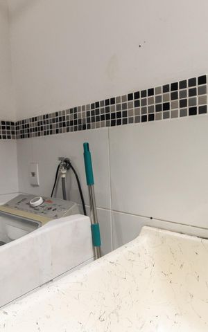 Casa de condomínio à venda com 60m², 2 quartos e 1 vaga Casa de condomínio à venda com 60m², 2 quartos e 1 vagaÁrea de Serviço