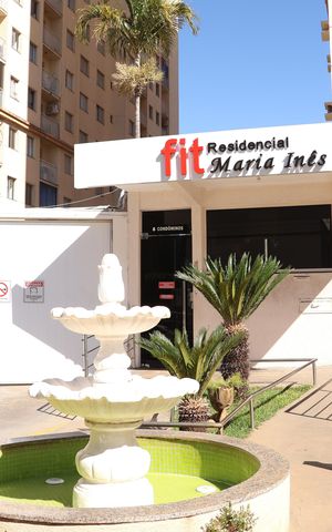 Apartamento para alugar com 50m², 2 quartos e 1 vagaFachada