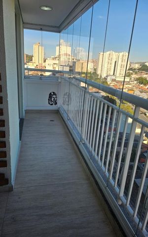 Apartamento à venda com 82m², 3 quartos e 2 vagasVaranda