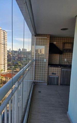 Apartamento à venda com 82m², 3 quartos e 2 vagasVaranda