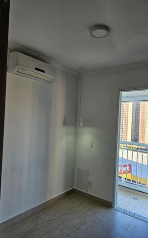 Apartamento à venda com 82m², 3 quartos e 2 vagasQuarto