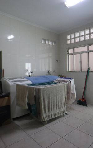 Casa à venda com 175m², 3 quartos e 4 vagasLavanderia