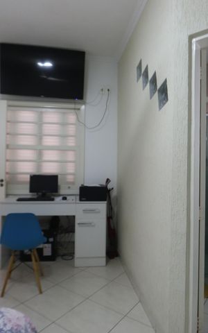 Casa à venda com 175m², 3 quartos e 4 vagasSuíte 2