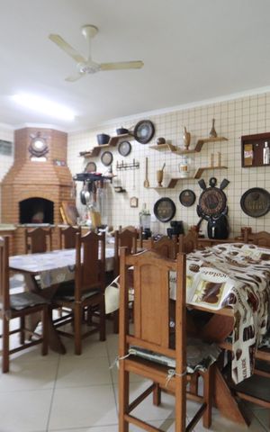 Casa à venda com 175m², 3 quartos e 4 vagasÁrea de Lazer