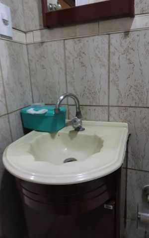 Casa à venda com 175m², 3 quartos e 4 vagasBanheiro da Suíte 1
