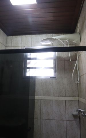 Casa à venda com 175m², 3 quartos e 4 vagasBanheiro da Suíte 1