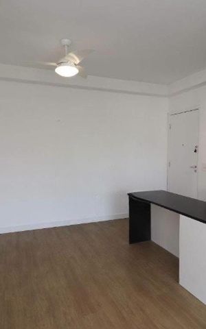 Apartamento para alugar com 72m², 2 quartos e 2 vagasSala