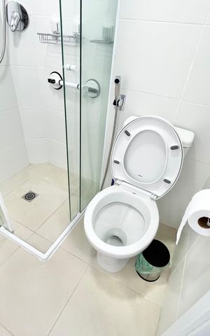 Apartamento à venda com 45m², 2 quartos e 1 vaga Apartamento à venda com 45m², 2 quartos e 1 vagaBanheiro da Suíte