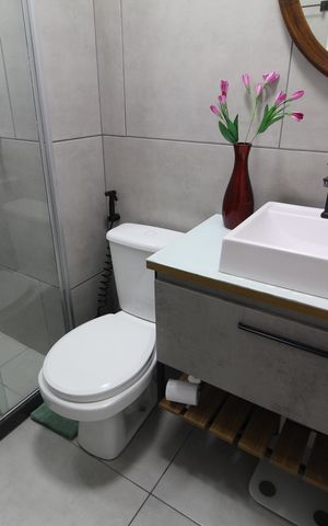 Apartamento à venda com 72m², 2 quartos e 1 vagaBanheiro Social