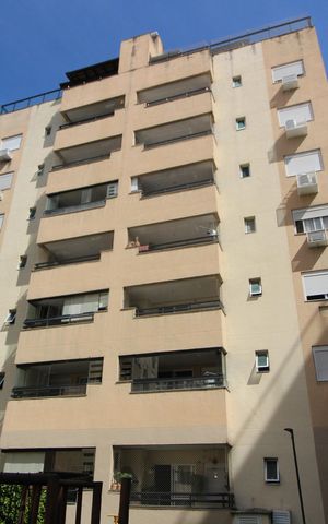 Apartamento à venda com 72m², 2 quartos e 1 vagaFachada