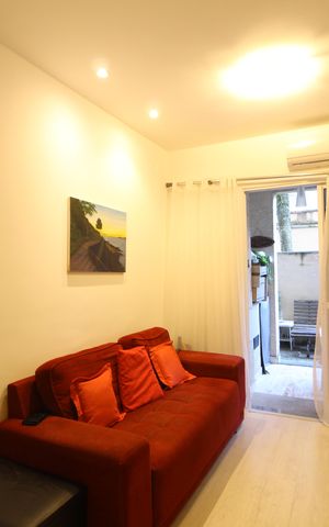 Apartamento à venda com 72m², 2 quartos e 1 vagaSala