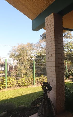 Casa à venda com 330m², 6 quartos e 2 vagasVaranda da Sala