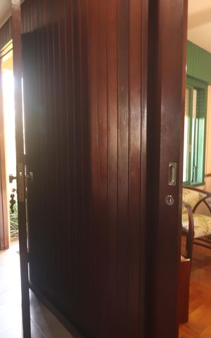 Casa à venda com 330m², 6 quartos e 2 vagasHall de entrada
