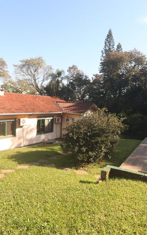 Casa à venda com 330m², 6 quartos e 2 vagasjardim piscina