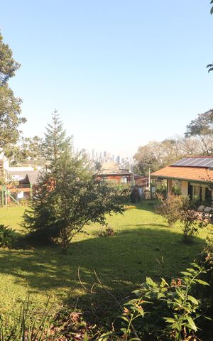 Casa à venda com 330m², 6 quartos e 2 vagasJardim