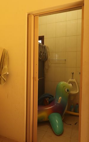 Casa à venda com 330m², 6 quartos e 2 vagasbanheiro da piscina