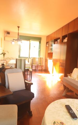 Casa à venda com 330m², 6 quartos e 2 vagasÁrea comum