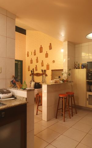 Casa à venda com 330m², 6 quartos e 2 vagasCozinha