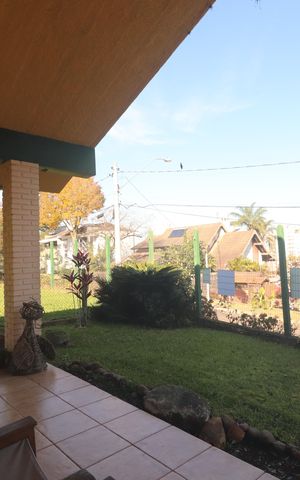 Casa à venda com 330m², 6 quartos e 2 vagasVaranda da Sala