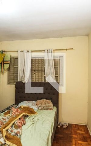 Casa à venda com 55m², 1 quarto e 2 vagas