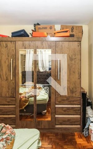 Casa à venda com 55m², 1 quarto e 2 vagas