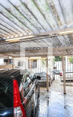 Casa à venda com 55m², 1 quarto e 2 vagas