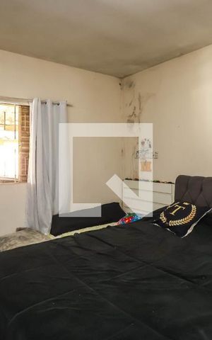 Casa à venda com 55m², 1 quarto e 2 vagas