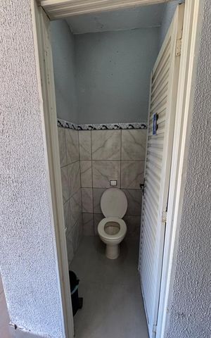 Casa para alugar com 560m², 4 quartos e 7 vagas Casa para alugar com 560m², 4 quartos e 7 vagasBanheiro 2